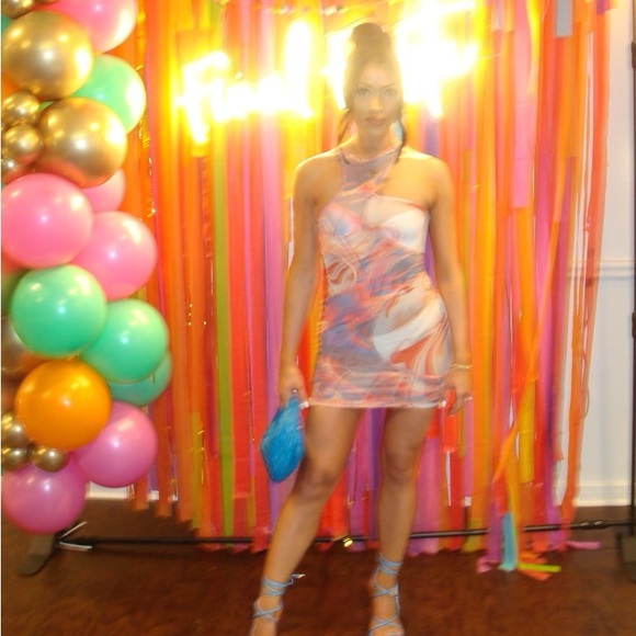 JADED LONDON Mixed Marble Print Racer Neck Cut Out Double Layer Mesh Dress - Picture 3 of 5